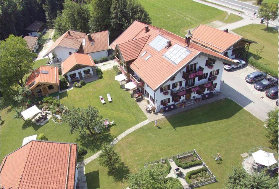 Gaestehaus Lechner Hotel Bernau am Chiemsee Exterior photo